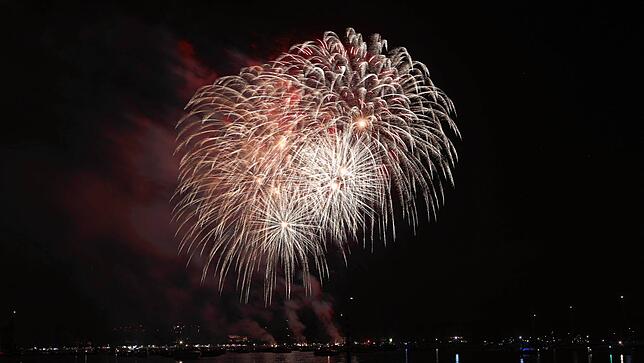 Bild 5: Konstanzer Seenachtfest 2022: Fotos vom großen Finale beim Feuerwerk an der Kunstgrenze