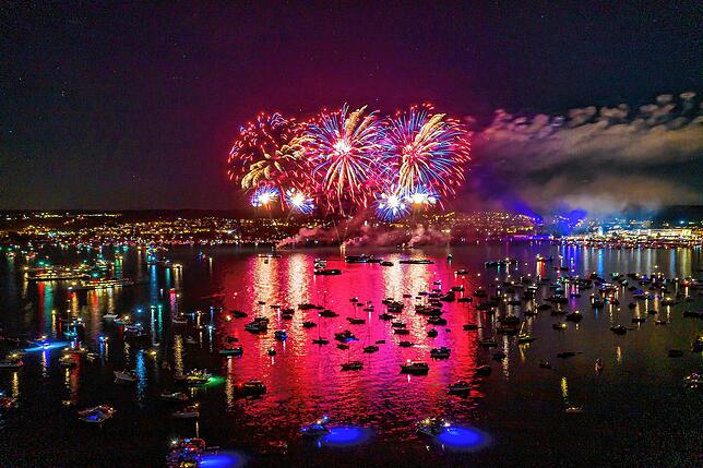 Bild 4: Spektakuläre Bilder vom Feuerwerk bei Seenachtfest und Fantastical 2022