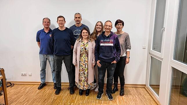 Die Vorstandsmitglieder des Musikvereins Eggingen (von links): Thomas Eichin, Fabian Amann, Christopher Waldvogel, Anna Keßler, Jasmin ...
