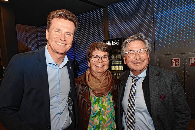 Eric Thiel, Geschäftsführer der Marketing und Tourismus Konstanz GmbH, Aniceta Wehrle und der Reichenauer Tourismus-Chef Karl Wehrle.