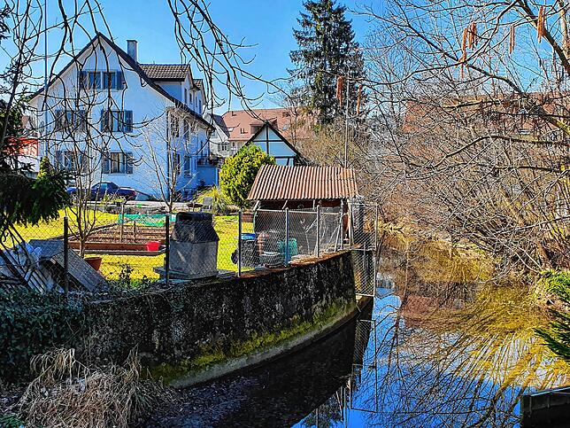 In Keller dieses Haus in Bottighofen am Bodensee tötete Anastasia S. ihre Mieterin Maria A. und zerteilte ihren Leichnam.