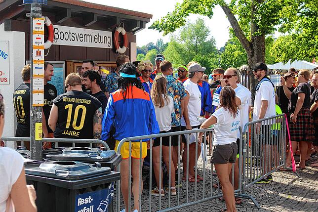 Bild 22: Die besten Bilder vom Drachenboot-Cup beim Seehasenfest (1)