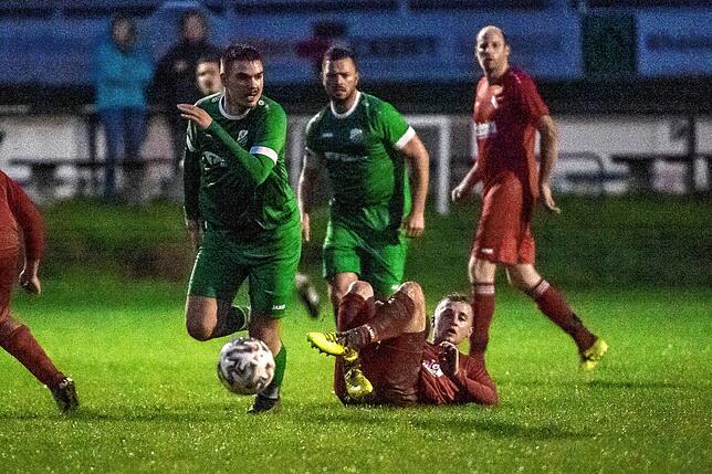 Bild 11: SV Rheintal besiegt den FC Bergalingen mit 2:0 &ndash; und wir haben Bilder!