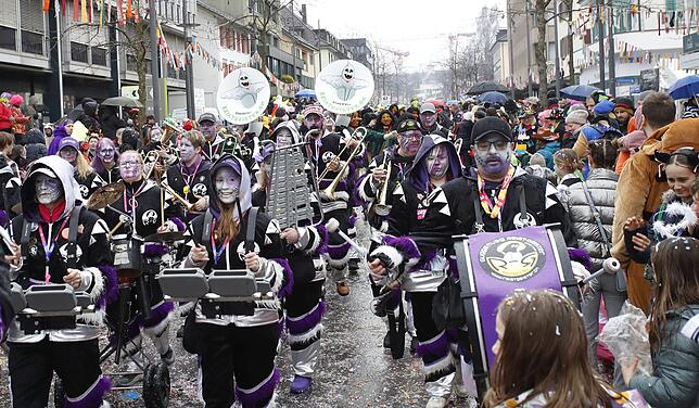 Bild 26: Kreuzlingen außer Rand und Band: Fasnachtsumzug 2025 in Bildern