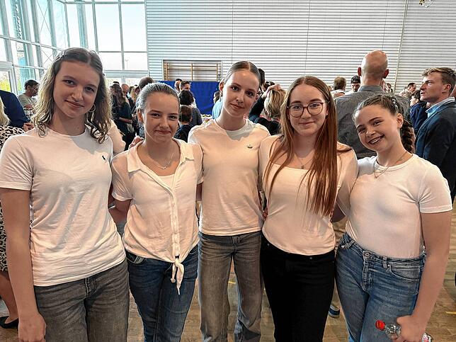 Bild 25: Große Resonanz und strahlende Gesichter bei der Sportlerehrung in Friedrichshafen