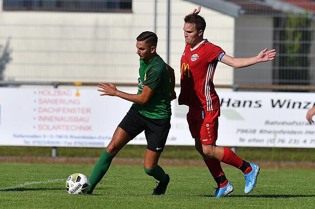 Bild 13: SV Herten rettet ein 1:1 gegen den FC Wallbach &ndash; und wir haben Bilder!