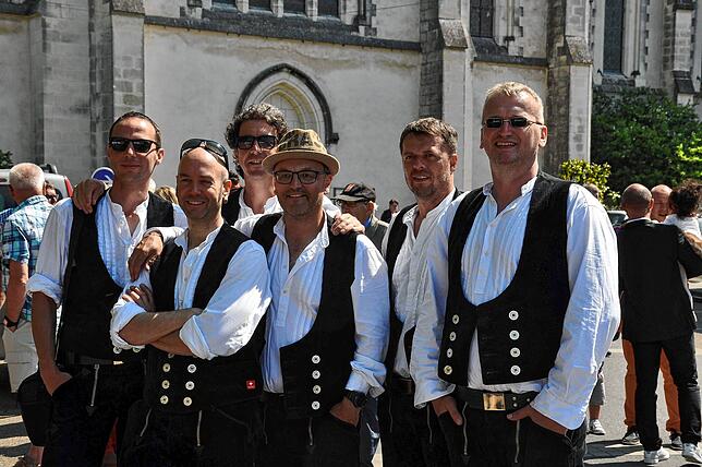 Luddi war beim 45-jährigen Jubiläum der deutsch-französischen Partnerschaft mit Machecoul 2018 mit zwei Konzerten in Machecoul und am ...