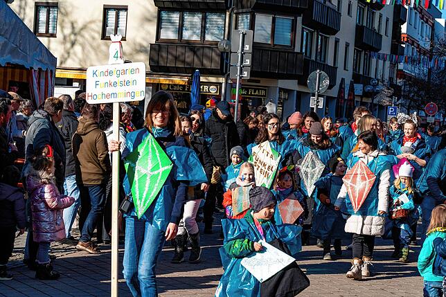 Bild 8: Die Bad Dürrheimer Schulen und Kitas beim Umzug am Samstag