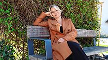 Die Markdorferin Heike Müller möchte als Schlagersängerin Melia durchstarten. Gerade ist ihre neue Single erschienen.