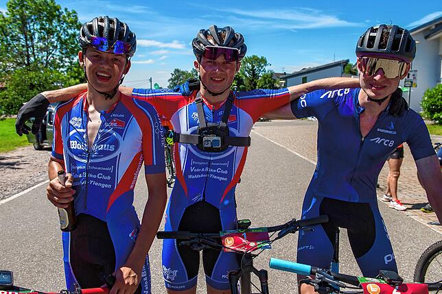 Bild 5: Starke Lokalmatadoren bei Waldhaus Bike-Marathon des VBC Waldshut-Tiengen &ndash; und wir haben Bilder!