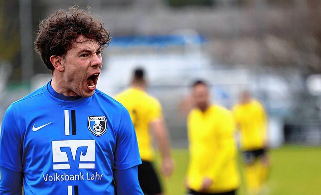 Bild 2: Die besten Bilder vom Viertelfinalspiel um den SBFV-Pokal zwischen Öhningen-Gaienhofen und Lahr