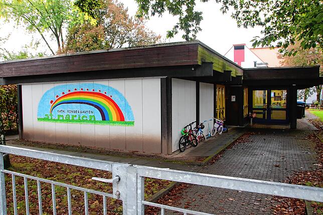 Der Kindergarten St. Marien in Wallbach muss weiter auf den schon lange gewünschten Anbau warten. Die Sanierung des Daches ist ...