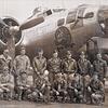 Das war die Besatzung des B 17-Bombers, aus dem sieben amerikanische Flieger am 21. Juli 1944 über Schollach, Urach und Furtwangen ...