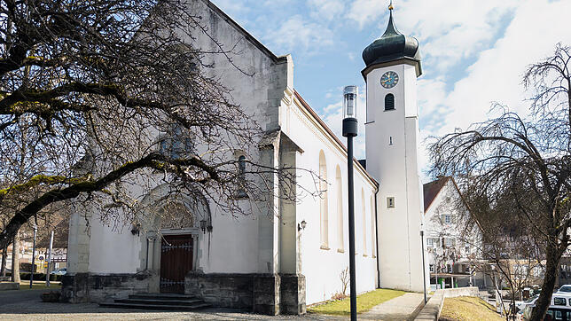 Die Mögginger Kirche St. Gallus sieht schön aus, muss aber saniert werden. Im Innenraum müssen bereits Teile abgestützt werden.