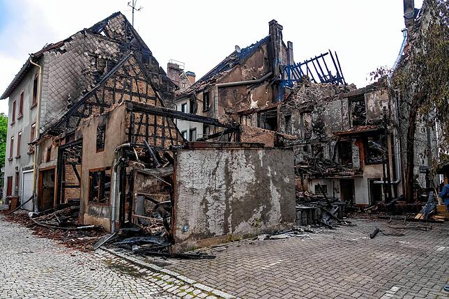 Bild 1: Villingen nach der Brandkatastrophe: Nun zeigt sich das Ausmaß der Zerstörungen