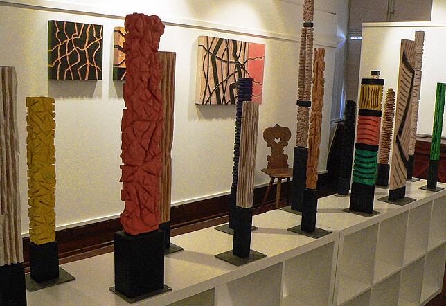 Diese aktuelle Ausstellung mit kleinen Holzskulpturen von Josef Briechle ist noch bis April 2024 sonntags in der Alten Metzig in ...