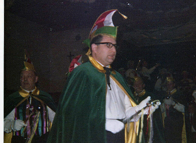 Der damalige Bürgermeister Kurt Brotzer (vorn) war der Initiator zur Gründung der Narrenzunft in Kluftern und Mitglied im Zunftrat.