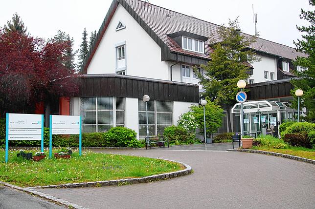 Das Mediclin Zentrum für Psychische Gesundheit in Donaueschingen. In der Einrichtung werden auch in der Corona-Krise Menschen mit ...