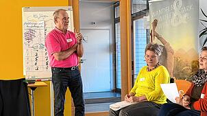 Werner Moser schult die Landfrauen in Geißlingen. Bild: Marie-Christin Spitznagel