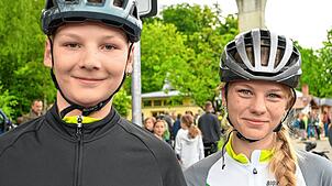 Bruno Speer und Henriette Krumm freuen sich auf die Fahrt. Zuvor haben sie wochenlang trainiert.