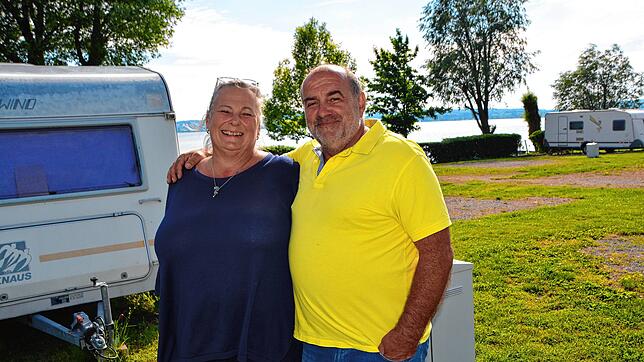 Das Platzwartpaar Heike und Werner Stuber, vom &bdquo;Camping Birnau-Maurach&ldquo; in Uhldingen-Mühlhofen freut sich ab dem 18.Mai ...