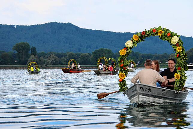 Bild 21: Pilgerfahrt über den See: Bilder von der Mooser Wasserprozession