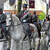 16 Reitergruppen und acht Musikkapellen sind am Sonntag zum traditionellen Georgiritt nach Limpach gekommen &ndash; das Motiv zeigt die ...