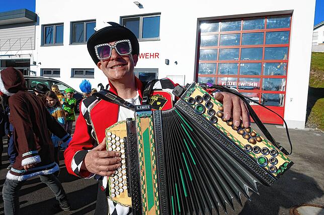 Bild 11: Bilder der Schulbefreiung in Wellendingen