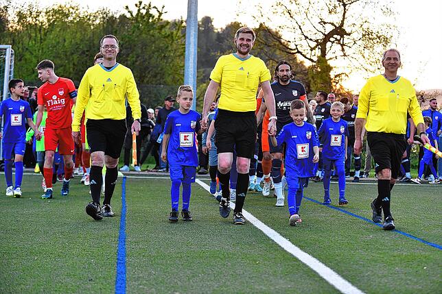 Bild 1: FC Tiengen 08 gewinnt 2:1 beim VfB Waldshut – und wir haben Bilder!