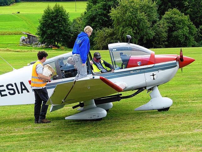 Bild 19: Großer Erfolg beim Jubiläums-Flugplatzfest in Rickenbach-Hütten