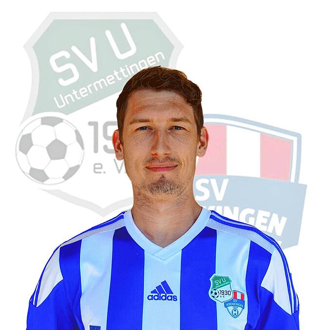 Daniel Albicker (32) aus Krenkingen ist Lehrer an der Realschule in Tiengen. Mit Fußball begann er beim SV Krenkingen, wechselte 2000 ...