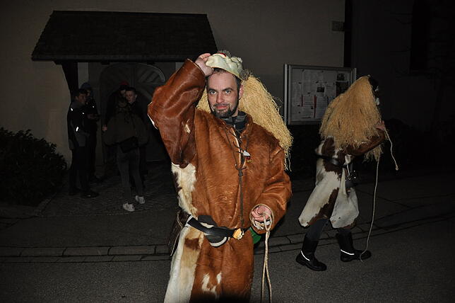 Bild 6: Bilder vom Schlüchttalnarrentreffen-Samstag: Nachtumzug und Narrendorf