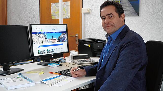 Tengens Kämmerer Tonino Cristiani verlässt nach über 20 Jahren die Tengener Stadtverwaltung. Der Kämmerer wechselt nach Donaueschingen. ...