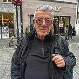 Rheinhold Frey lebt pensioniert in Konstanz.