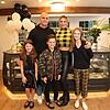 Willkommen bei den Seidenbergs. Eishockeyprofi Dennis mit seiner Frau Rebecca sowie den Kindern (von links: Tochter Noah, Sohn Breaker ...