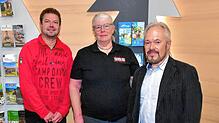 Der neu gewählte Bezirksvorstand (von links): Martin Zumkeller, Christine Platz und Vorsitzender Andreas Schlegel. Bild: Stefan Pichler
