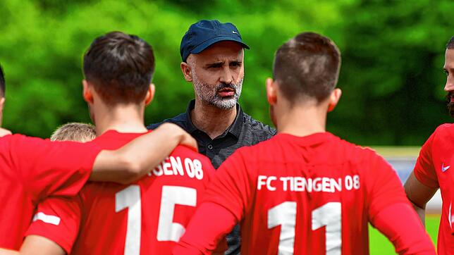 Generalprobe fürs Pokalfinale mit zwei Seiten: Vor der Pause spielte der FC Tiengen 08 wie aus einem Guss, Trainer Erkan Kanli war ...