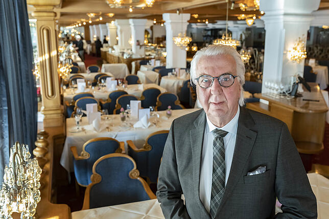Heiner Finkbeiner, Seniorchef des Hotel Traube Tonbach, steht im Restaurant Silberberg. Dort sind vorübergehend die Restaurants ...
