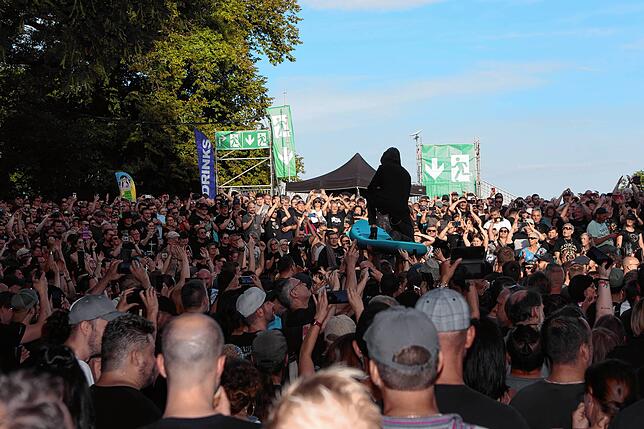 Bild 4: In Extremo beim Hohentwiel-Festival – hier gibt‘s die Bilder (1/2)