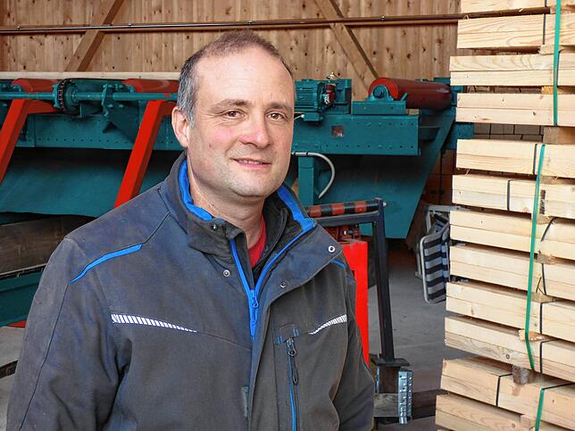 „Ich habe nie daran gezweifelt, das Sägewerk meiner Familie nach dem Brand weiterzuführen“, erklärt Eigner Markus Jehlin.