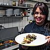2017 kocht Luisa Zerbo zusammen mit dem SÜDKURIER in der Da Gino Küche.