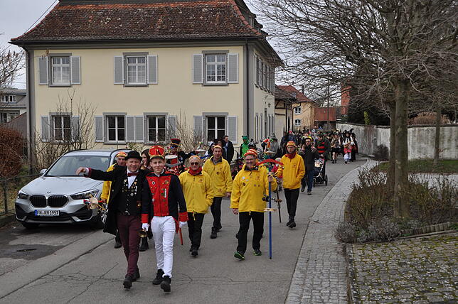 Der Zug durch die alten Gassen gehört am Schmotzigen dazu.