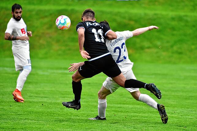 Bild 16: FC Erzingen gewinnt gegen den FC Zell mit 5:2 &ndash; und wir haben Bilder!