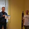 Mit der Startnummer 1 läuft Stühlingens Bürgermeister Joachim Burger (links) beim ersten Stühlinger Spendenlauf Stühlingen läuft &ndash; ...