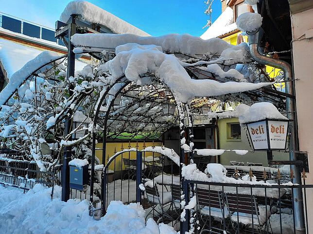 Bild 5: Winterzauber in Tiengen: So schön zeigt sich das Städtchen rund um den Storchenturm