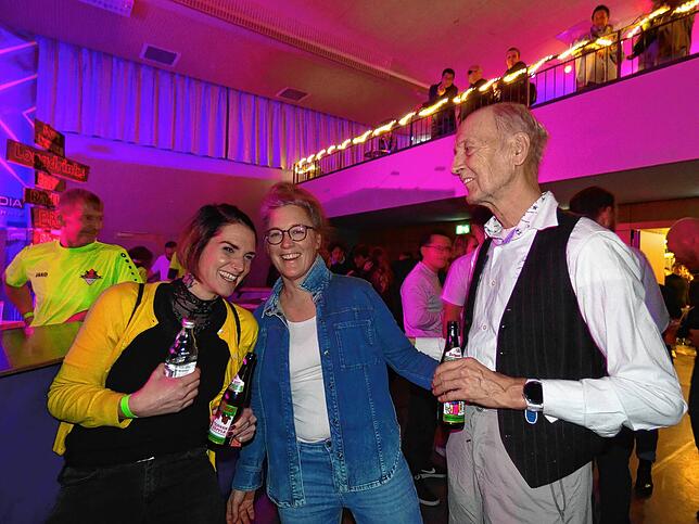Bild 16: Jestetten: Bilder von großartiger Ski-Opening Party
