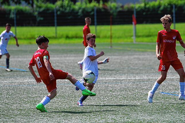 Bild 4: Unsere Bildergalerie vom Pokalfinale der D-Junioren zwischen dem FC Pfaffenweiler und SG Peterzell!