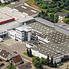 Das Luftbild zeigt das Firmenareal und die Gebäude des 1904 gegründeten Familienbetriebs Bromberger Packungen, der in ...