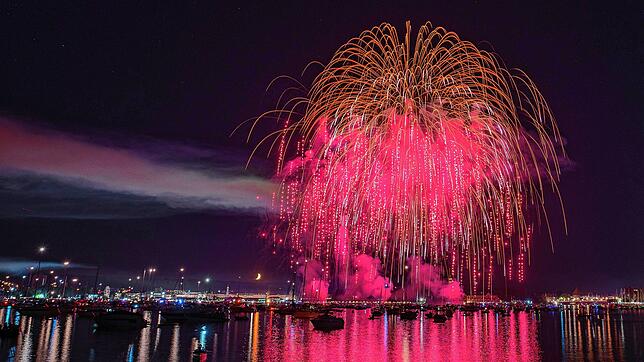 Bild 20: Seenachtfest Konstanz 2024: Die schönsten Fotos vom spektakulären Feuerwerk am Bodensee
