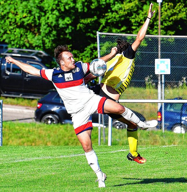 Bild 13: SV Eichsel dreht binnen drei Minuten das Spiel im Rothaus-Bezirkspokal zum 4:3-Sieg bei der SG Niederhof-Binzgen &ndash; und wir haben Bilder!